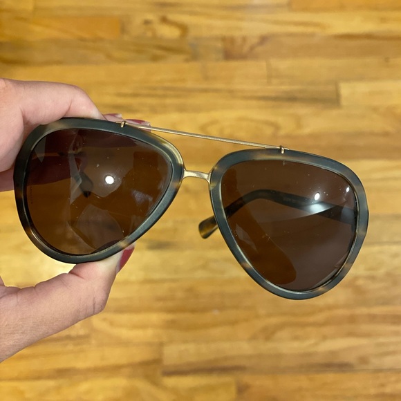Dolce & Gabbana Sunglasses with case - Picture 4 of 4